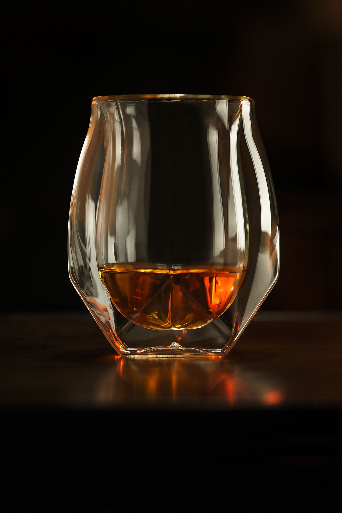 https://ca.norlanglass.com/cdn/shop/files/Norlan-Whisky-Glass-Beautiful-M.jpg?v=1665487916&width=1500